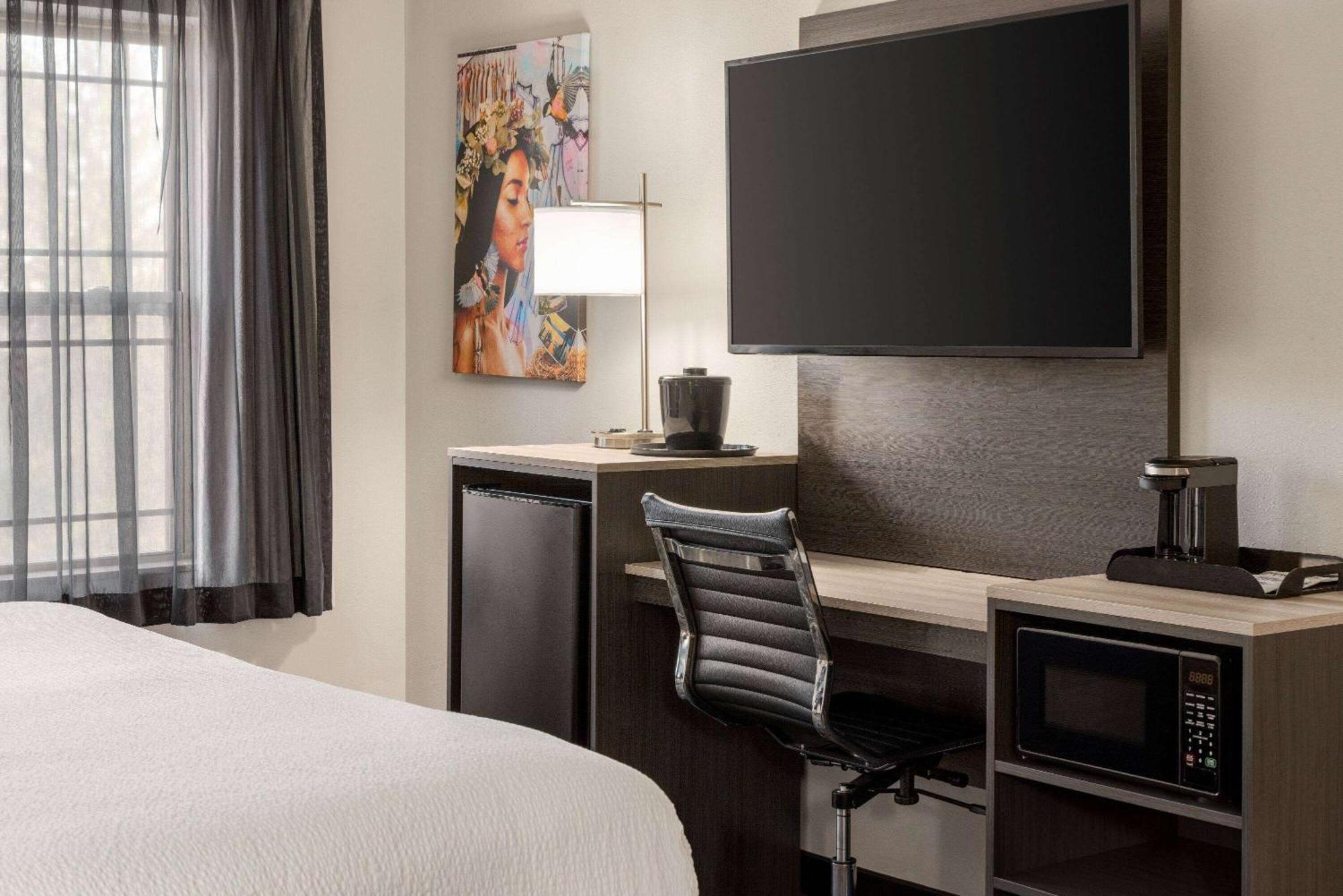 La Quinta Inn & Suites By Wyndham Озеро Джордж Экстерьер фото